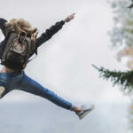 VENDEN ¡FRENTE A TODOS! UTENSILIOS PARA DROGARSE