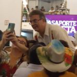 Parejas que se conocieron en la cárcel se casan en Los Pinos tras salir de prisión