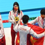 Consumen alcohol adulterado y mueren 34 en la India; decenas de hospitalizados