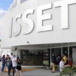 Sheinbaum se reunirá con familiares de normalistas de Ayotzinapa