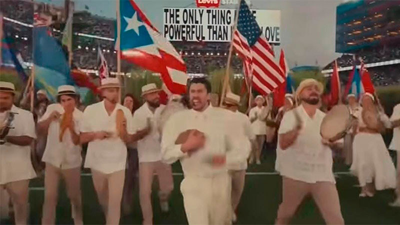 Bad Bunny alza la voz en el Super Bowl: arte y activismo en el escenario más grande